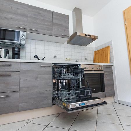 Appartment In Den Weinbergen Bei Mainz - Mit 2X Doppelzimmern, 1X Grosses Wohnzimmer, Bad & Kueche Stadecken-Elsheim Eksteriør billede