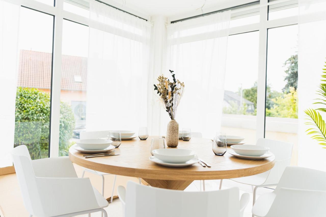 Appartment In Den Weinbergen Bei Mainz - Mit 2X Doppelzimmern, 1X Grosses Wohnzimmer, Bad & Kueche Stadecken-Elsheim Eksteriør billede