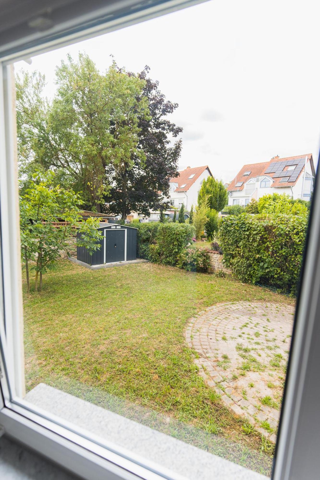 Appartment In Den Weinbergen Bei Mainz - Mit 2X Doppelzimmern, 1X Grosses Wohnzimmer, Bad & Kueche Stadecken-Elsheim Eksteriør billede